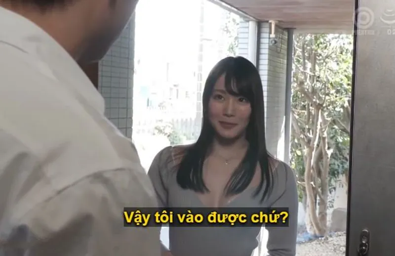 Người anh trai giàu có bị cô em xinh đẹp gần nhà trẻ, đã có chồng mới dọn về, dụ dỗ quan hệ tình dục.
