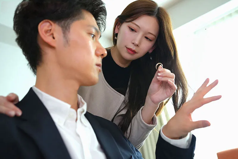 Vợ yêu đi đi giã ngoại, gã chồng ở nhà bị nhỏ em vợ yêu gạ phang không trượt phát nào